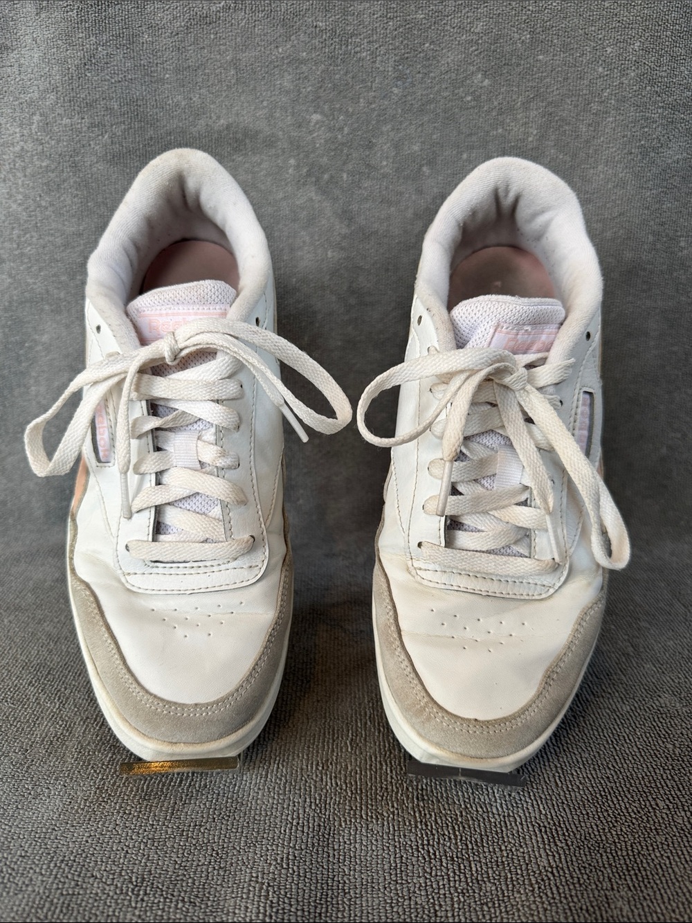 Reebok White Sneakers with Light Pink Accents Women’s Size 8.5